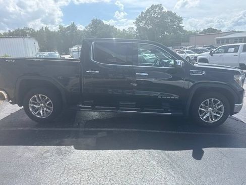 Used 2021 GMC Sierra 1500 SLT w/ SLT Convenience Package AWD/4WD image 4
