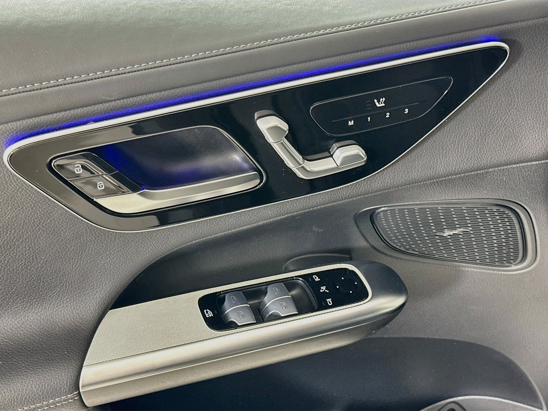 Certified 2024 Mercedes-Benz GLC 300 4MATIC image 18
