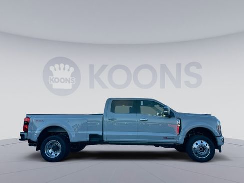 New 2026 Ford F450 Platinum w/ Platinum Plus Package image 8