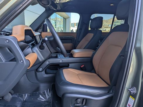 Certified 2024 Land Rover Defender 110 X-Dynamic SE image 24