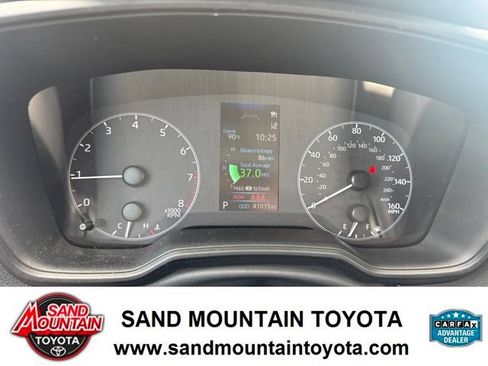 Used 2023 Toyota Corolla LE FWD image 17