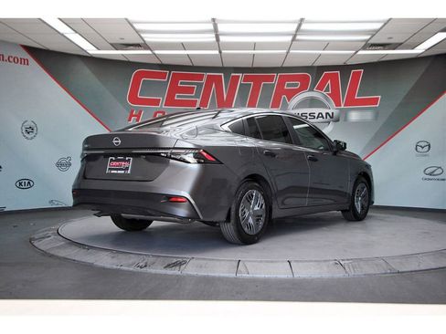 New 2026 Nissan Sentra S w/ Floor Mat Package image 5
