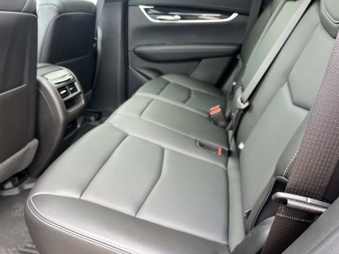 Used 2022 Cadillac XT5 Premium Luxury FWD image 18