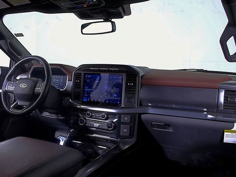 Used 2023 Ford F150 Lariat image 13