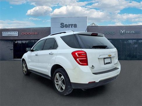 Used 2016 Chevrolet Equinox LTZ w/ Enhanced Convenience Package image 4