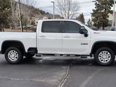Used 2020 Chevrolet Silverado 3500 LT w/ Texas Edition image 2