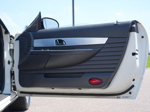Used 2002 Ford Thunderbird RWD image 15