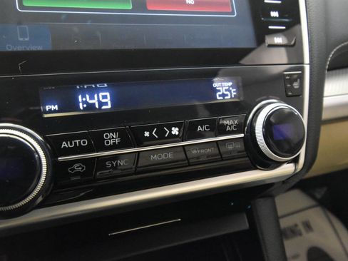 Used 2018 Subaru Legacy 2.5i Premium image 19