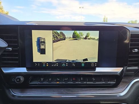 Used 2024 Chevrolet Silverado 2500 LTZ w/ LTZ Plus Package AWD/4WD image 27