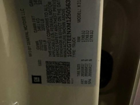 Used 2021 Chevrolet Colorado ZR2 image 38