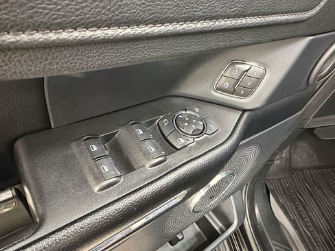 Used 2021 Ford Expedition XLT RWD image 31