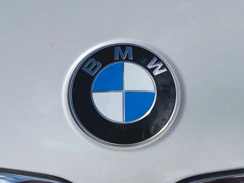 Used 2022 BMW X7 xDrive40i w/ Premium Package AWD/4WD image 31