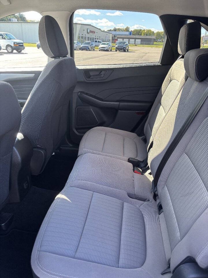 Used 2021 Ford Escape S AWD/4WD image 7