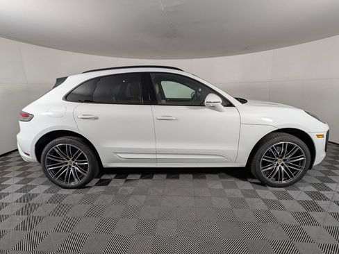 New 2026 Porsche Macan AWD/4WD image 8
