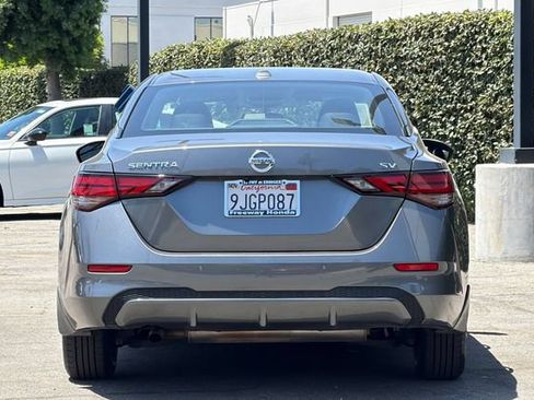 Used 2022 Nissan Sentra SV w/ Trunk Package FWD image 5