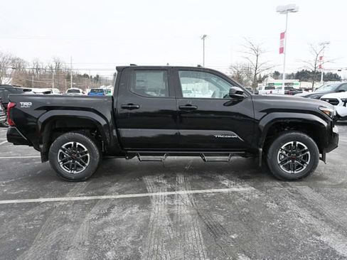 New 2026 Toyota Tacoma TRD Sport AWD/4WD image 8