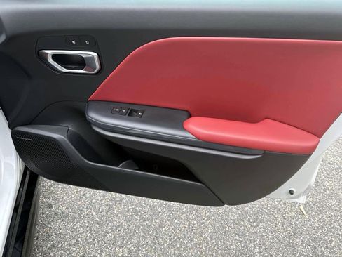 Used 2025 Kia K4 GT-Line w/ GT-Line Premium Package image 10