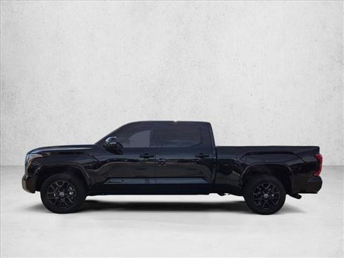 Used 2024 Toyota Tundra Platinum AWD/4WD image 9