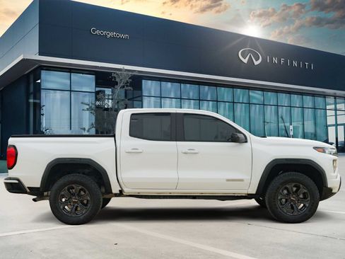 Used 2025 GMC Canyon Elevation w/ Convenience Package RWD image 4