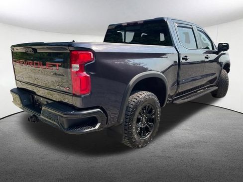 Certified 2022 Chevrolet Silverado 1500 ZR2 w/ Technology Package AWD/4WD image 15