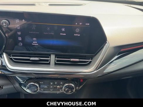 Used 2026 Chevrolet Trax RS w/ Driver Confidence Package FWD image 17