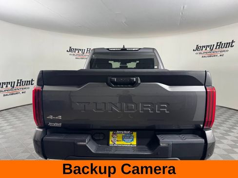 Used 2023 Toyota Tundra SR5 w/ SR5 Convenience Package AWD/4WD image 8