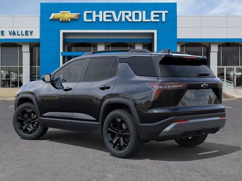 New 2026 Chevrolet Equinox LT image 3