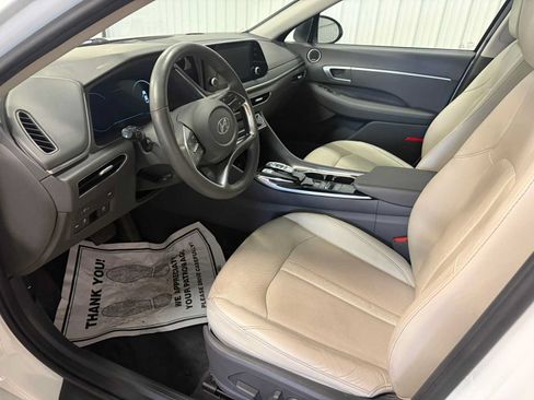 Used 2020 Hyundai Sonata SEL w/ Premium + Sunroof Package FWD image 19