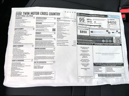 New 2026 Volvo EX30 Cross Country Ultra w/ Protection Package Premier image 36