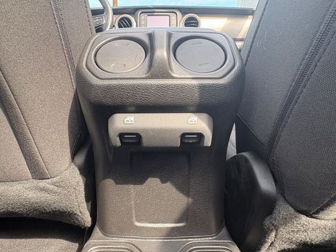 Certified 2020 Jeep Wrangler Unlimited Sport S AWD/4WD image 15
