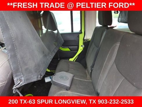 Used 2017 Jeep Wrangler Unlimited Sahara w/ Connectivity Group image 20