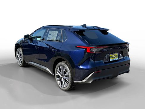 New 2026 Subaru Solterra Limited XT image 3