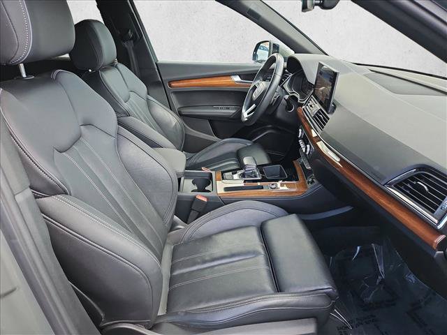 Used 2023 Audi Q5 2.0T Premium Plus w/ Premium Plus Package AWD/4WD image 27