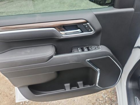 New 2025 Chevrolet Silverado 1500 LT image 12