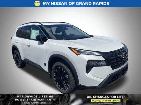 New 2026 Nissan Rogue Dark Armor AWD/4WD image 8