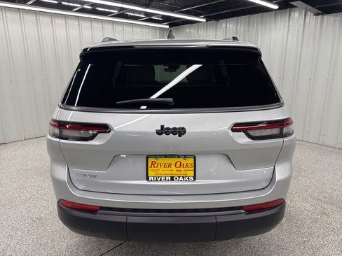 New 2026 Jeep Grand Cherokee L Limited image 6