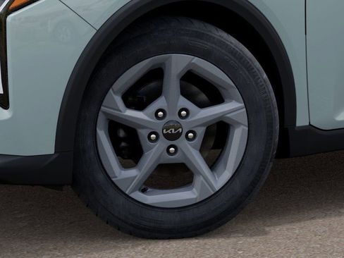 New 2025 Kia K4 FWD image 9
