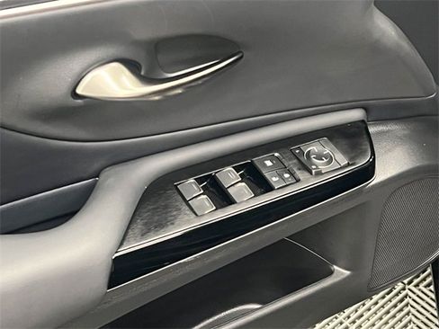 Certified 2025 Lexus ES 350 image 10