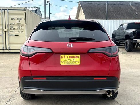 Used 2025 Honda HR-V Sport image 2