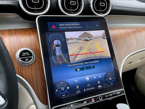 Used 2023 Mercedes-Benz GLC 300 4MATIC image 14