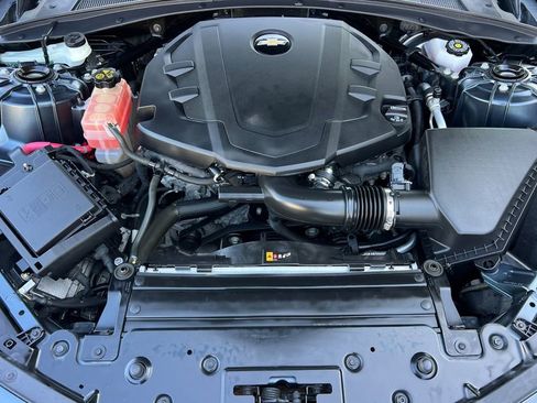 Used 2023 Chevrolet Camaro LT image 32