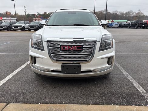 Used 2016 GMC Terrain Denali image 8