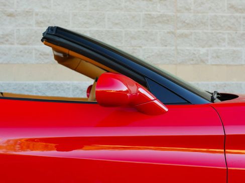 Used 2015 Ferrari California T RWD image 78