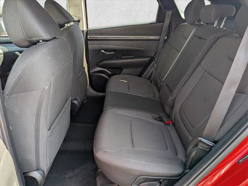 Used 2022 Hyundai Tucson SEL w/ Cargo Package AWD/4WD image 17