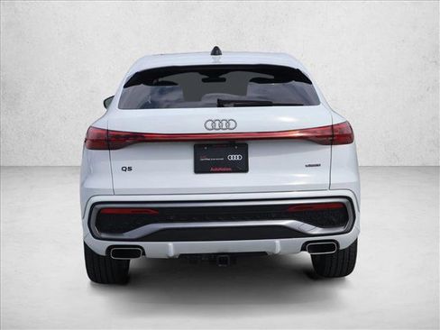 Certified 2025 Audi Q5 Premium Plus w/ Premium Plus AWD/4WD image 8