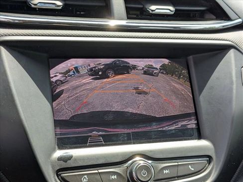 Used 2022 Chevrolet TrailBlazer LS image 11