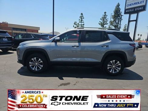 New 2026 Chevrolet Equinox LT w/ Convenience Package II FWD image 4