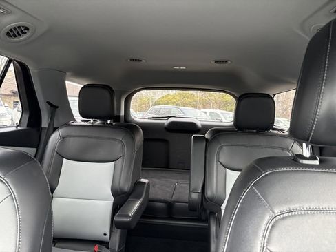 Certified 2023 Ford Explorer XLT w/ Equipment Group 202A image 41