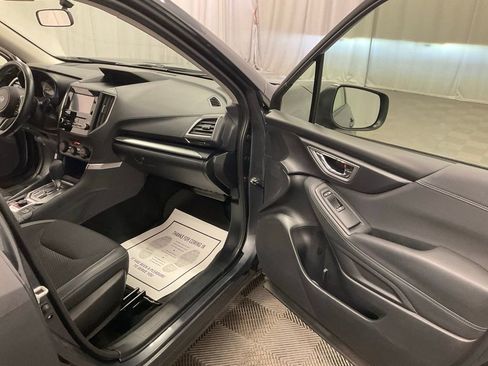 Used 2022 Subaru Forester Premium image 24