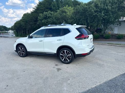 Used 2020 Nissan Rogue SL FWD image 8